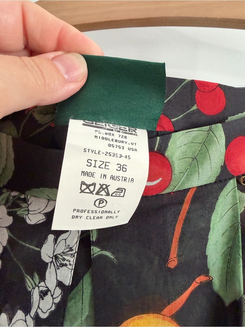 Vintage European Fruit Print Cotton Pleated Maxi Skirt - Picture 10 of 11